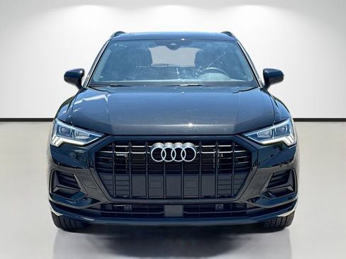 Certified 2023 Audi Q3 2.0T Premium w/ Convenience Package AWD/4WD image 8