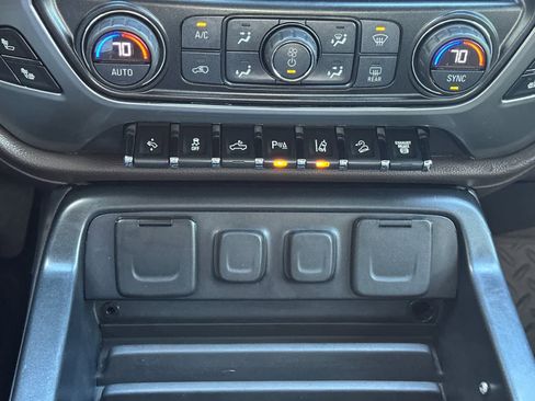 Used 2018 Chevrolet Silverado 3500 LTZ image 19