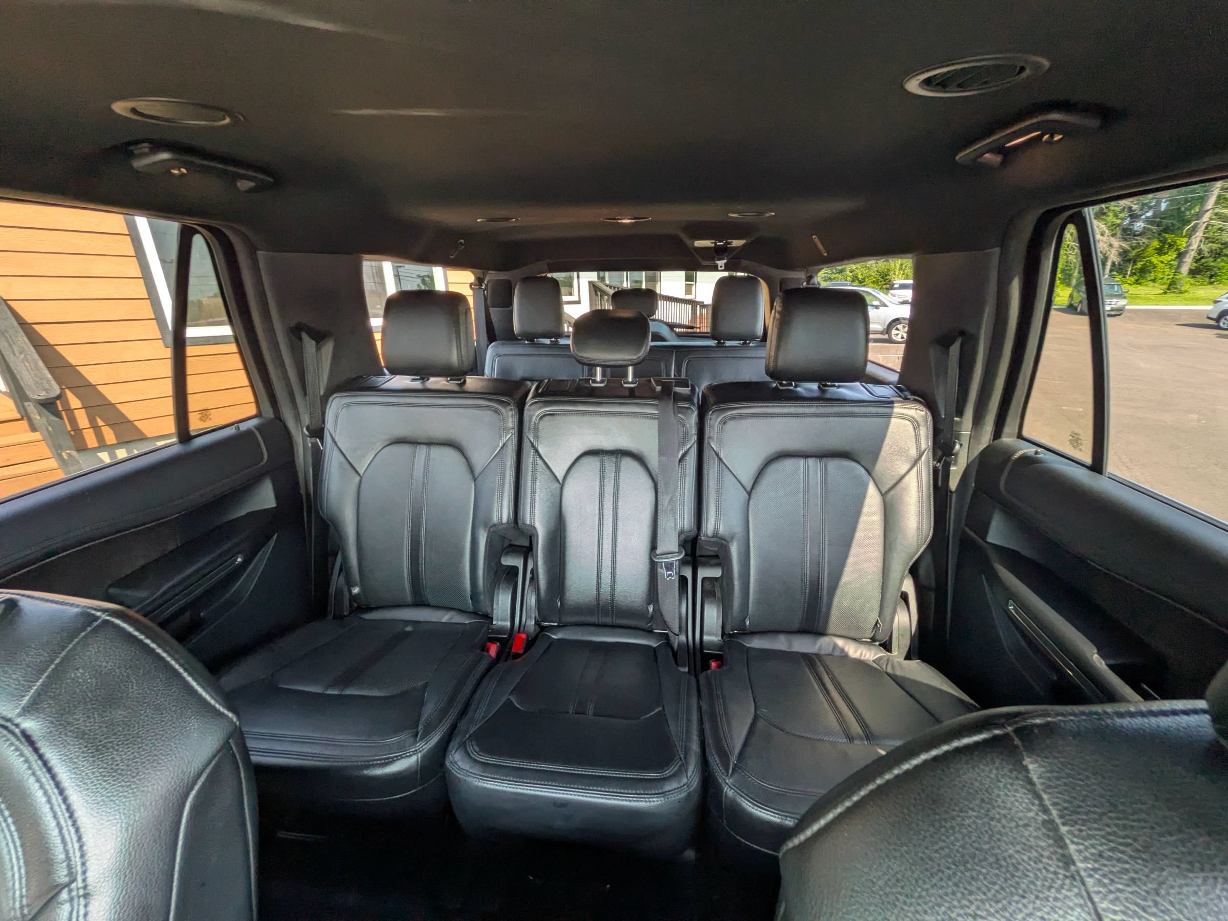 Used 2020 Ford Expedition Max Limited AWD/4WD image 31