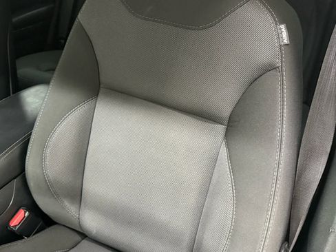 Used 2018 Dodge Charger SXT w/ Blacktop Package image 16