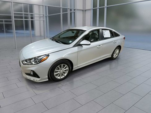 Used 2018 Hyundai Sonata ECO image 4