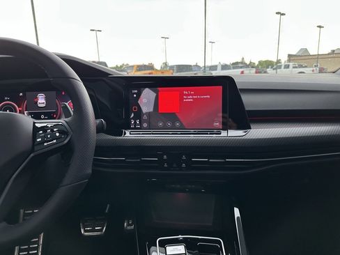 Used 2024 Volkswagen Golf R image 16