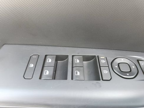 New 2026 Kia K4 FWD image 20
