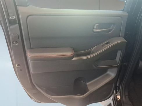 New 2026 Nissan Frontier PRO-4X w/ Pro-4x Convenience Package AWD/4WD image 23