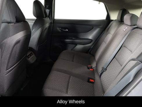 Used 2023 Nissan Ariya FWD image 16