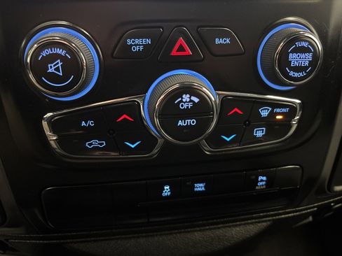 Used 2023 RAM 1500 Classic Warlock w/ Electronics Group image 21