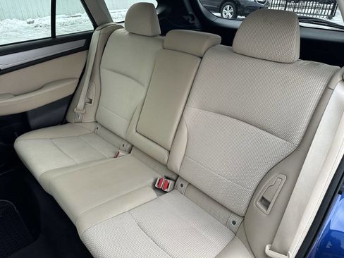 Used 2016 Subaru Outback 2.5i Premium image 37