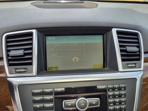 Used 2012 Mercedes-Benz ML 350 4MATIC image 24