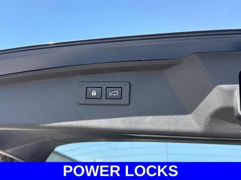 Used 2022 Subaru Outback Premium w/ Popular Package #1 AWD/4WD image 18