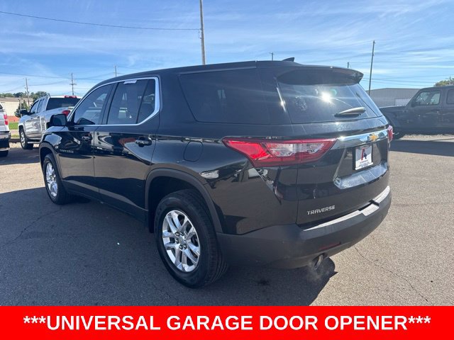 Used 2021 Chevrolet Traverse LS FWD image 5