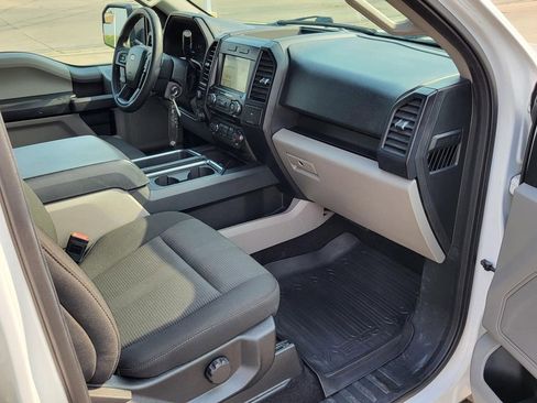 Used 2018 Ford F150 XL w/ Equipment Group 101A Mid RWD image 9