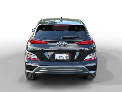 Certified 2023 Hyundai Kona SEL w/ Cargo Package image 4