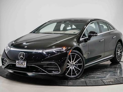 Used 2023 Mercedes-Benz EQS 580 4MATIC Sedan image 1