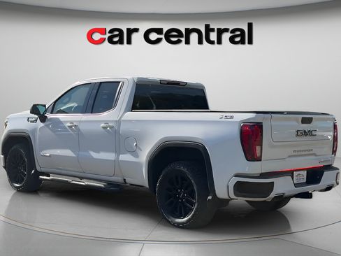Used 2021 GMC Sierra 1500 Elevation w/ X31 Off-Road Package AWD/4WD image 3