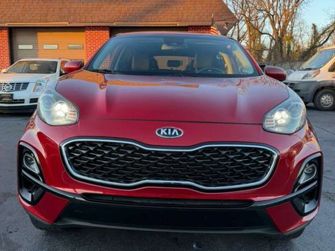 Used 2022 Kia Sportage LX image 9