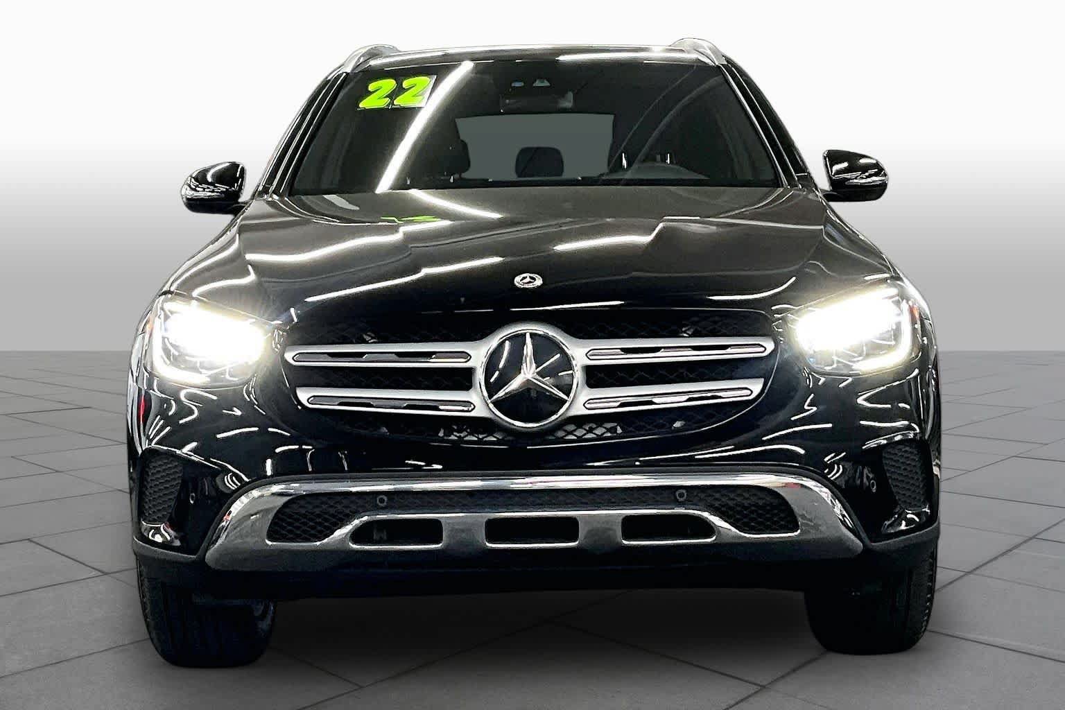 Used 2022 Mercedes-Benz GLC 300 image 3
