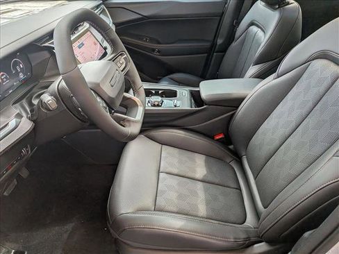 New 2026 Jeep Cherokee Overland image 4