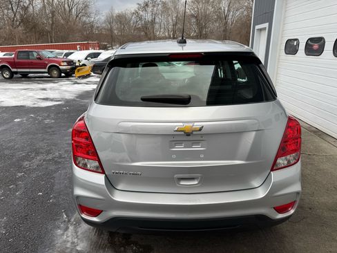 Used 2017 Chevrolet Trax LS image 5