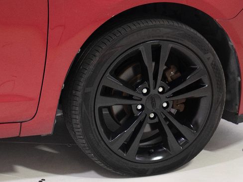 Used 2012 Lincoln MKZ AWD w/ Sport Appearance Pkg image 30