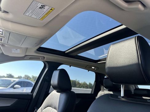 Certified 2025 MAZDA CX-70 Plug-In Hybrid w/ Premium Pkg image 23