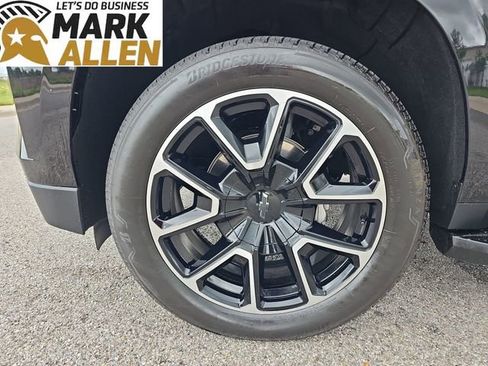 Used 2023 Chevrolet Tahoe RST w/ Luxury Package AWD/4WD image 33