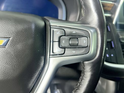 Used 2022 Chevrolet Tahoe Premier AWD/4WD image 17