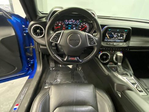 Used 2016 Chevrolet Camaro SS RWD image 35