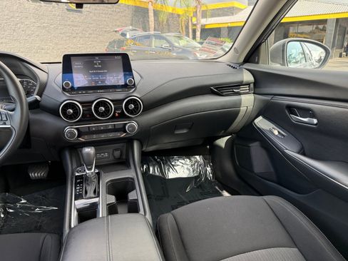 Used 2024 Nissan Sentra SV image 23