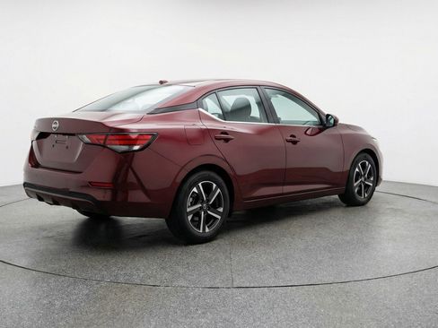 Used 2025 Nissan Sentra SV FWD image 9