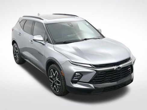 Used 2023 Chevrolet Blazer RS w/ Driver Confidence II Package image 24