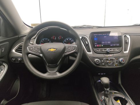 Used 2021 Chevrolet Malibu LS w/ Driver Confidence Package II FWD image 22
