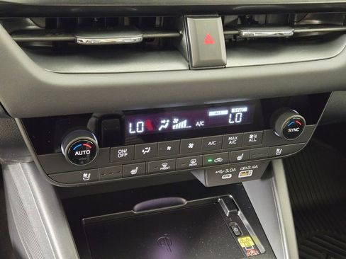 New 2026 Subaru Outback Touring XT AWD/4WD image 18
