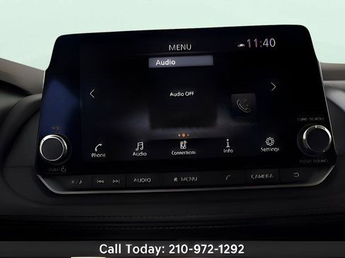 Used 2023 Nissan Rogue SV FWD image 16