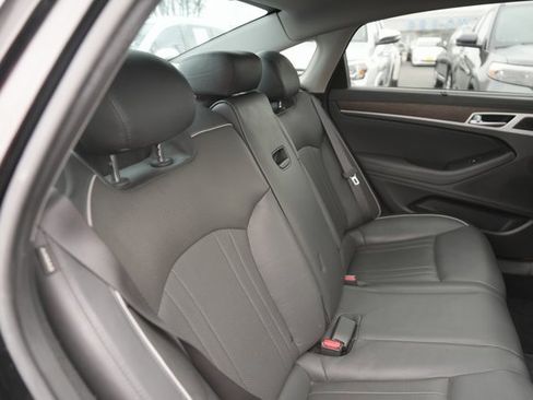 Used 2015 Hyundai Genesis 3.8 w/ Option Group 04 image 17