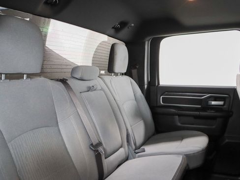 Used 2024 RAM 2500 Big Horn w/ Off Road Package AWD/4WD image 29
