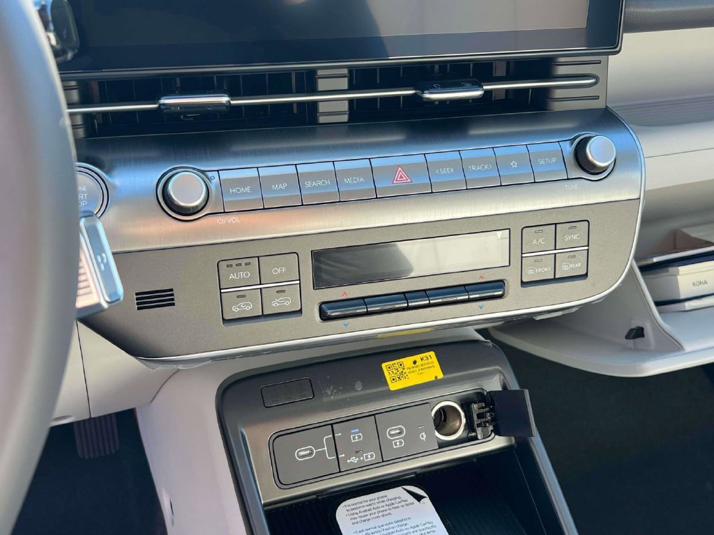 New 2027 Hyundai Kona SEL Premium AWD/4WD image 21