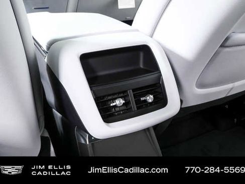 New 2026 Cadillac Lyriq Luxury RWD image 20
