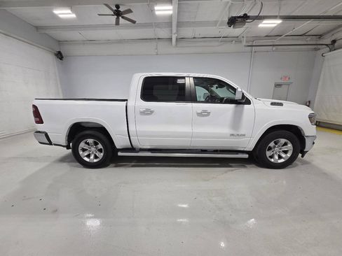 Used 2022 RAM 1500 Laramie AWD/4WD image 9