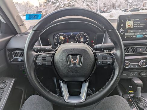 Used 2024 Honda Civic Touring image 25