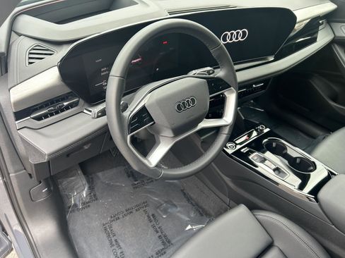 Certified 2025 Audi Q6 e-tron Premium Plus w/ Premium Plus image 18