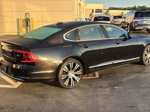 Certified 2023 Volvo S90 B6 Plus AWD/4WD image 28
