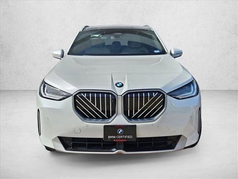 Certified 2025 BMW X3 xDrive30i w/ Premium Package image 2