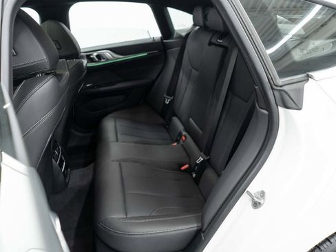 Used 2025 BMW 430i xDrive w/ Premium Package image 37