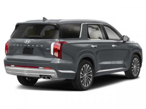 Used 2023 Hyundai Palisade Calligraphy image 2