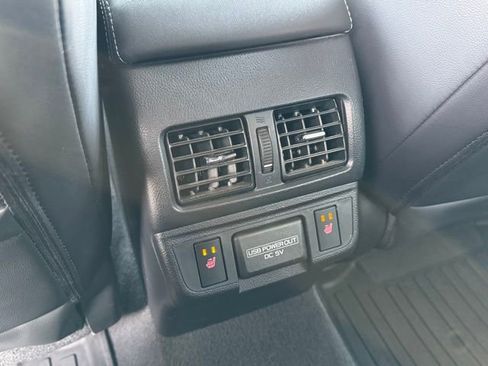 Used 2018 Subaru Outback 2.5i Limited image 21