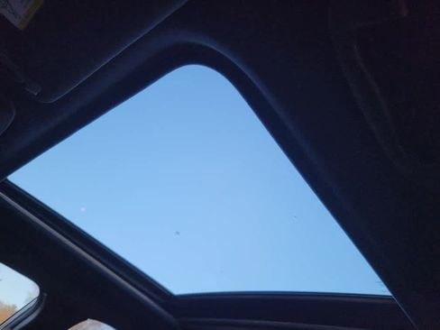 Certified 2025 Subaru Forester Premium image 20