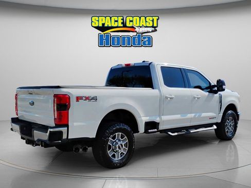 Used 2024 Ford F250 Lariat image 10