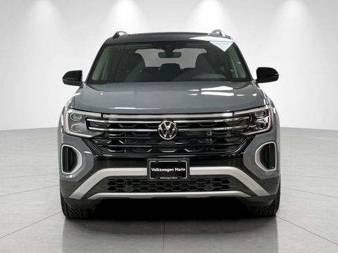 New 2026 Volkswagen Atlas Peak Edition AWD/4WD image 8