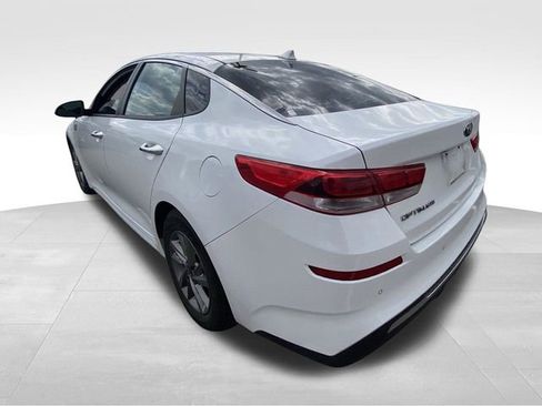 Used 2019 Kia Optima LX image 7