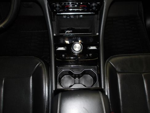 Used 2023 Jeep Grand Cherokee L Overland AWD/4WD image 11